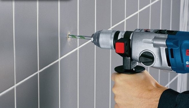 tekst-248-kak-pravil'no-sverlit'-keramicheskuyu-plitku-i-keramogranit.jpg Как правильно сверлить керамическую плитку и керамогранит